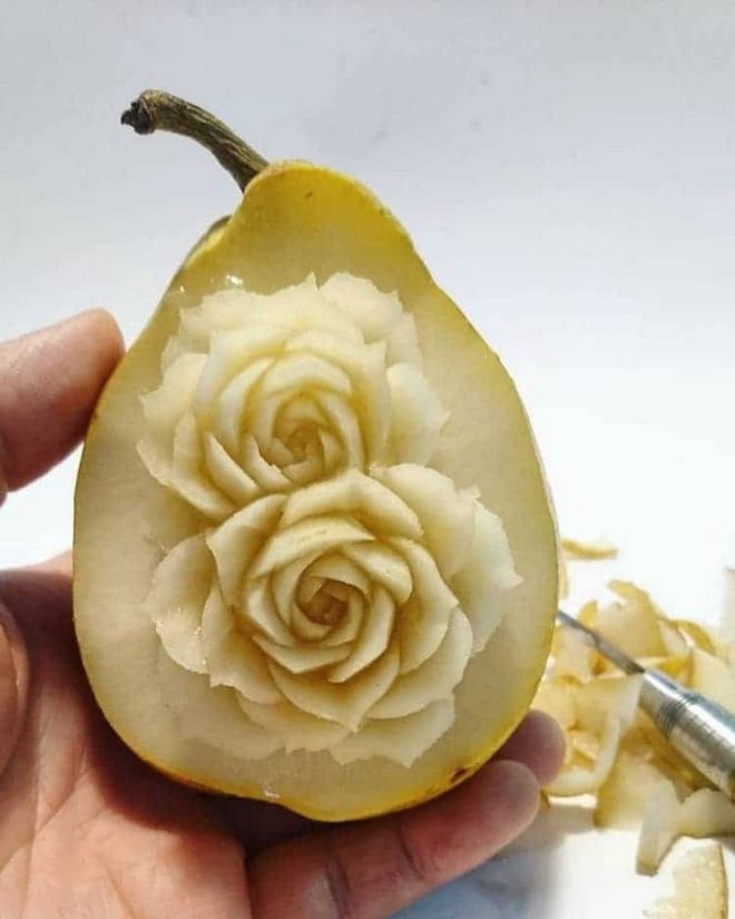 Japanese Chef Makes Extraordinary Food Art From Ordinary Fruits