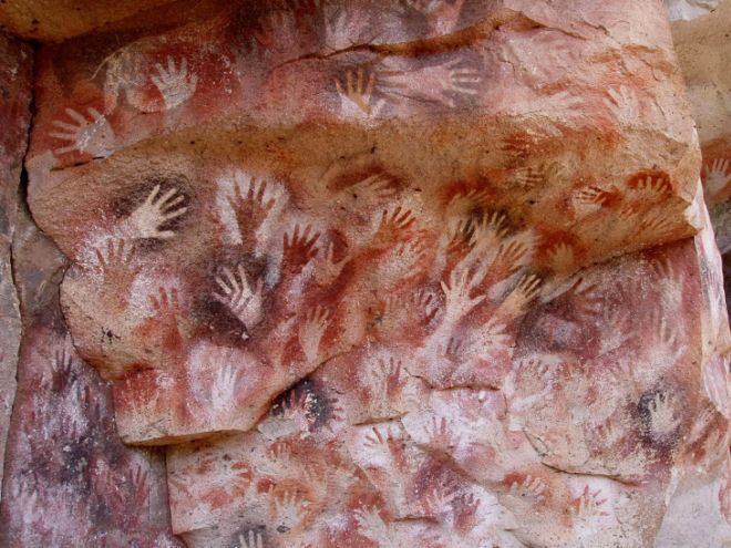 5 Oldest Historic Cave Paintings Around The World