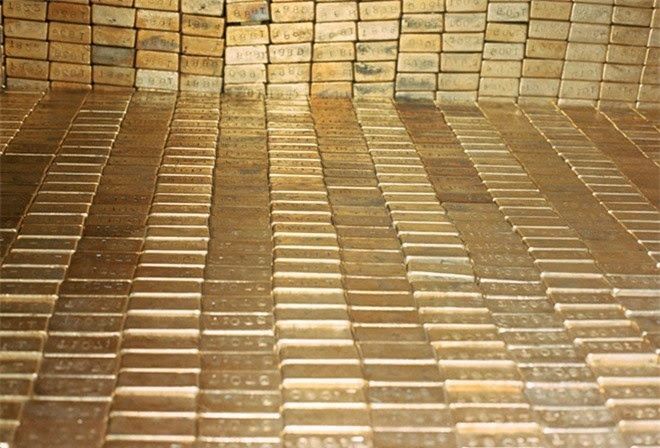 Inside The Largest Gold Reserves In The World