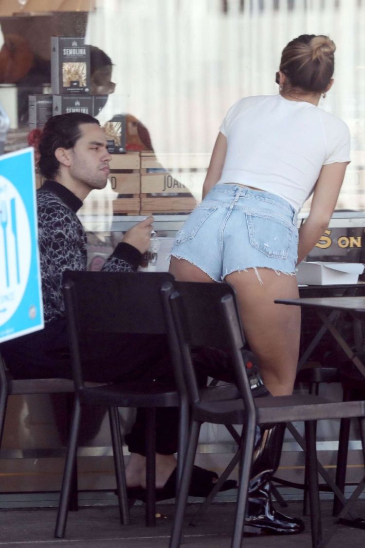 Addison Rae In Denim Shorts At Joan's On Third In West Hollywood