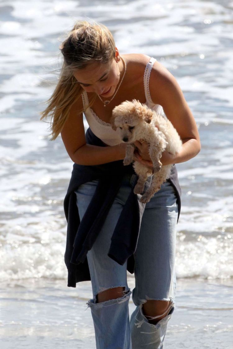 Alexis Ren Spotted At The Beach With Her Puppy In Malibu