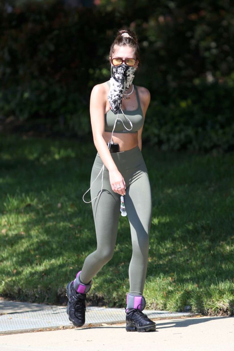Delilah Belle Hamlin Spotted Out On Mulholland Drive In Beverly Hills