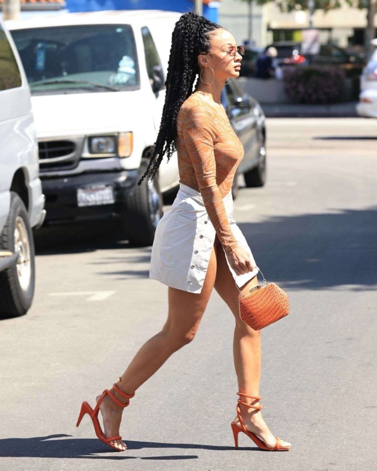 Draya Michele Candids In Skirt Running Errands In Los Angeles