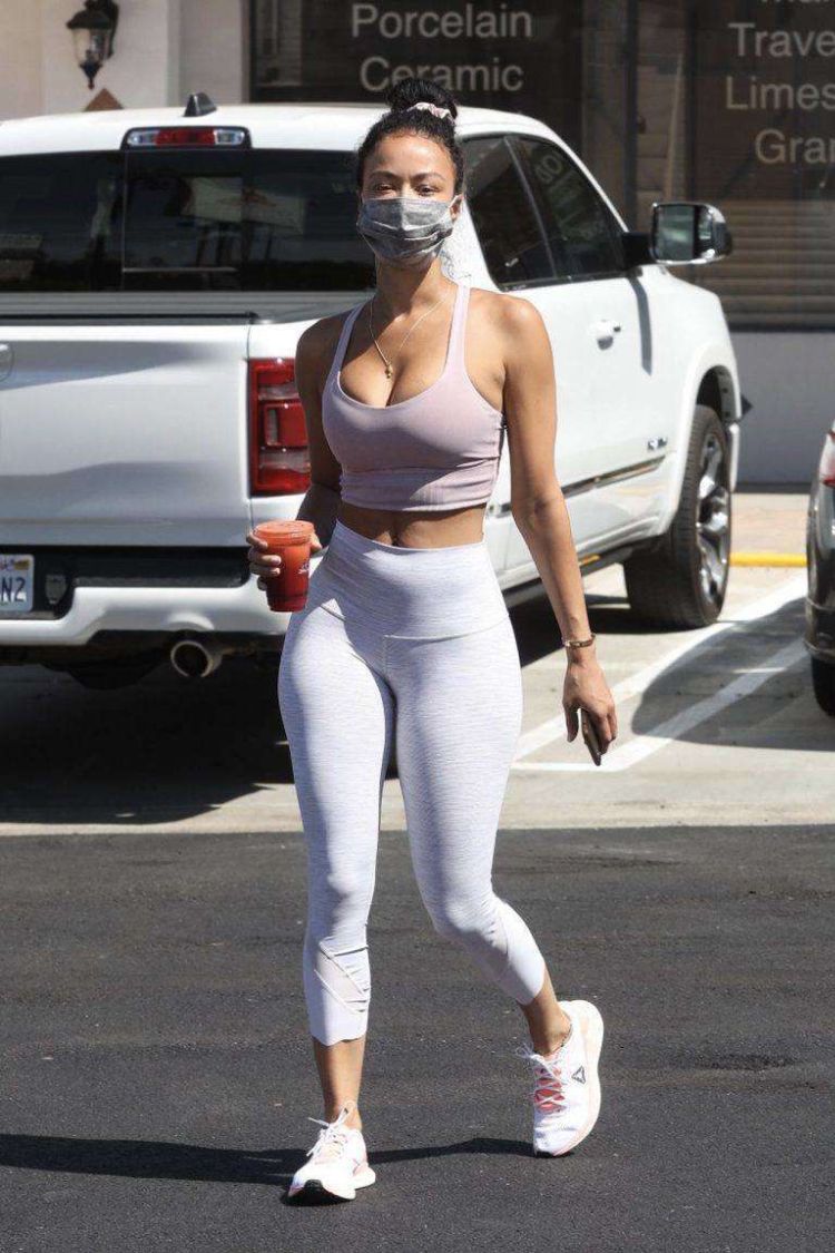 Draya Michele Candids In Leggings And Sports Bra Out In Los Angeles