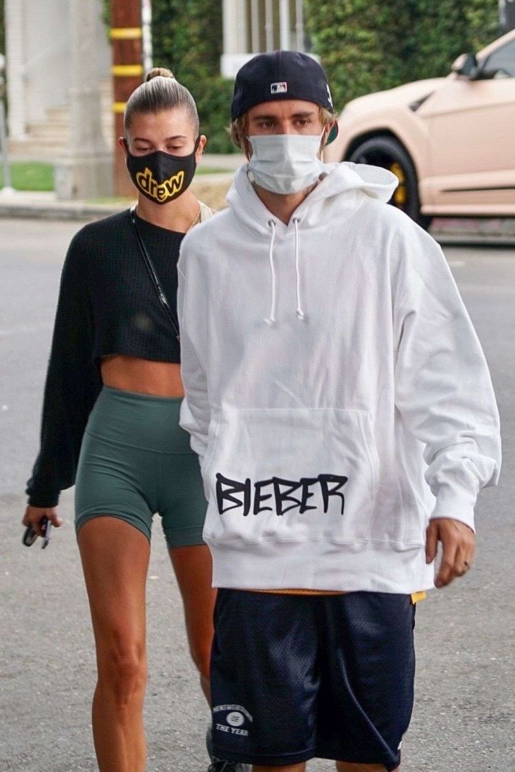 Hailey Bieber's Post Workout Pictures In Los Angeles