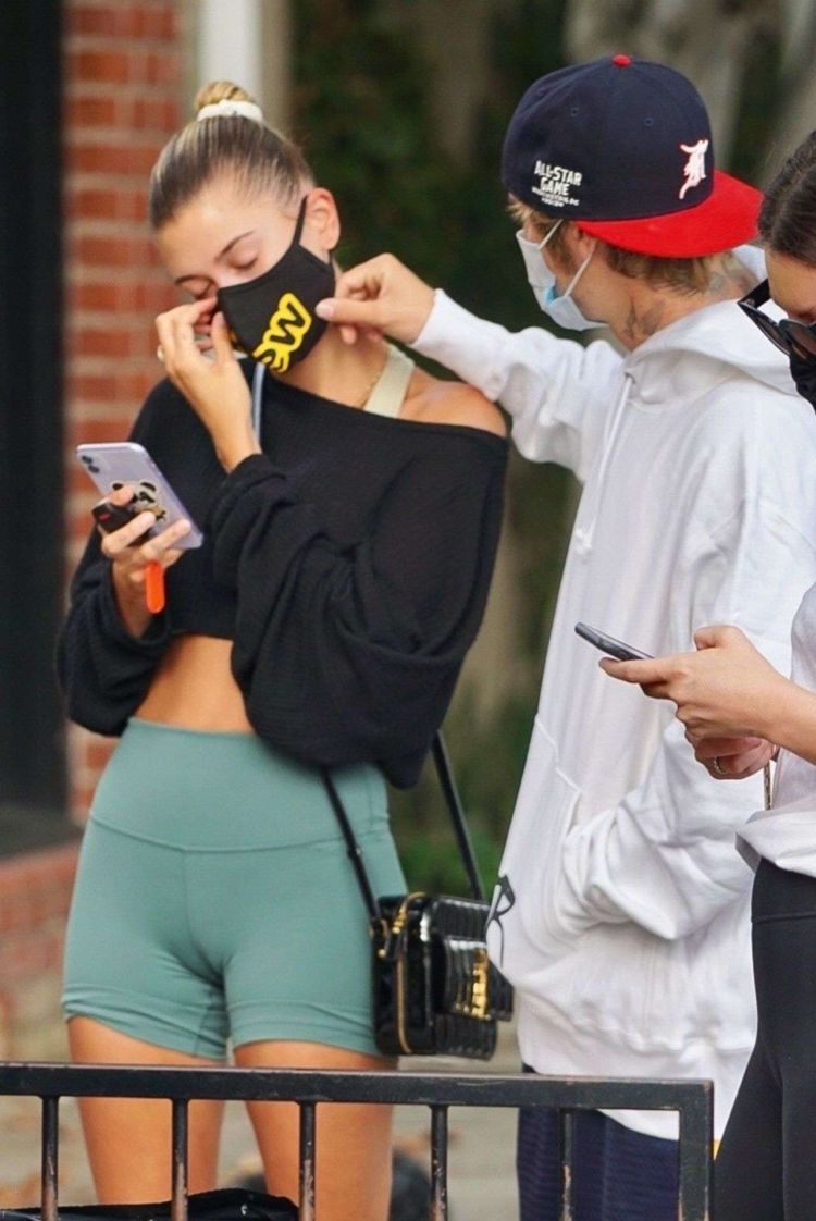 Hailey Bieber's Post Workout Pictures In Los Angeles