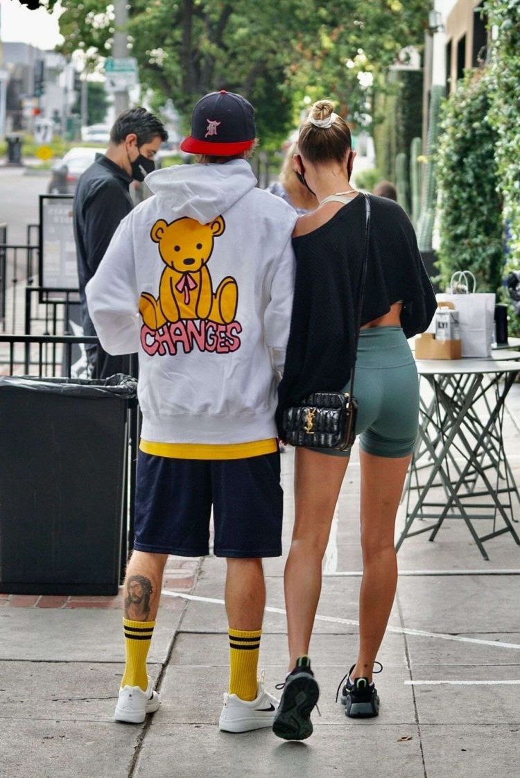 Hailey Bieber's Post Workout Pictures In Los Angeles