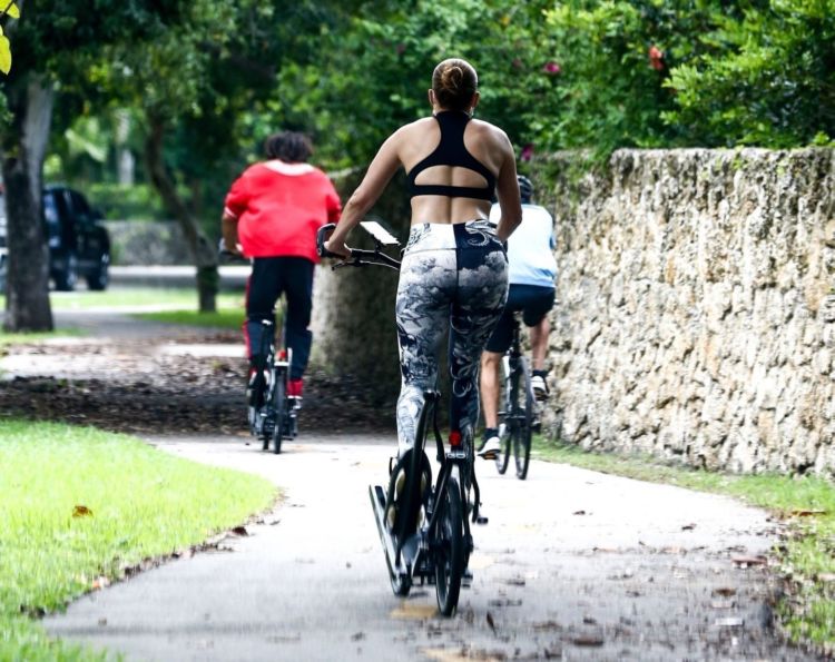 Fitness Freak Jennifer Lopez And Alex Rodriguez Training On Bikes With Their Personal Trainer
