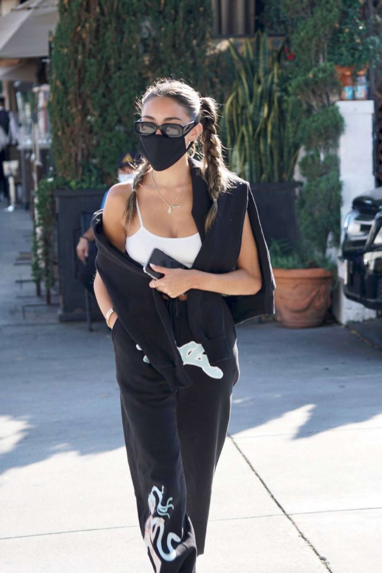 Madison Beer Candids In White Top At Il Pastaio In Beverly Hills