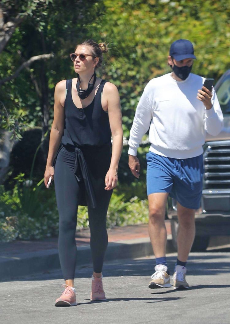 Maria Sharapova Jogging In Tights Out In Manhattan Beach