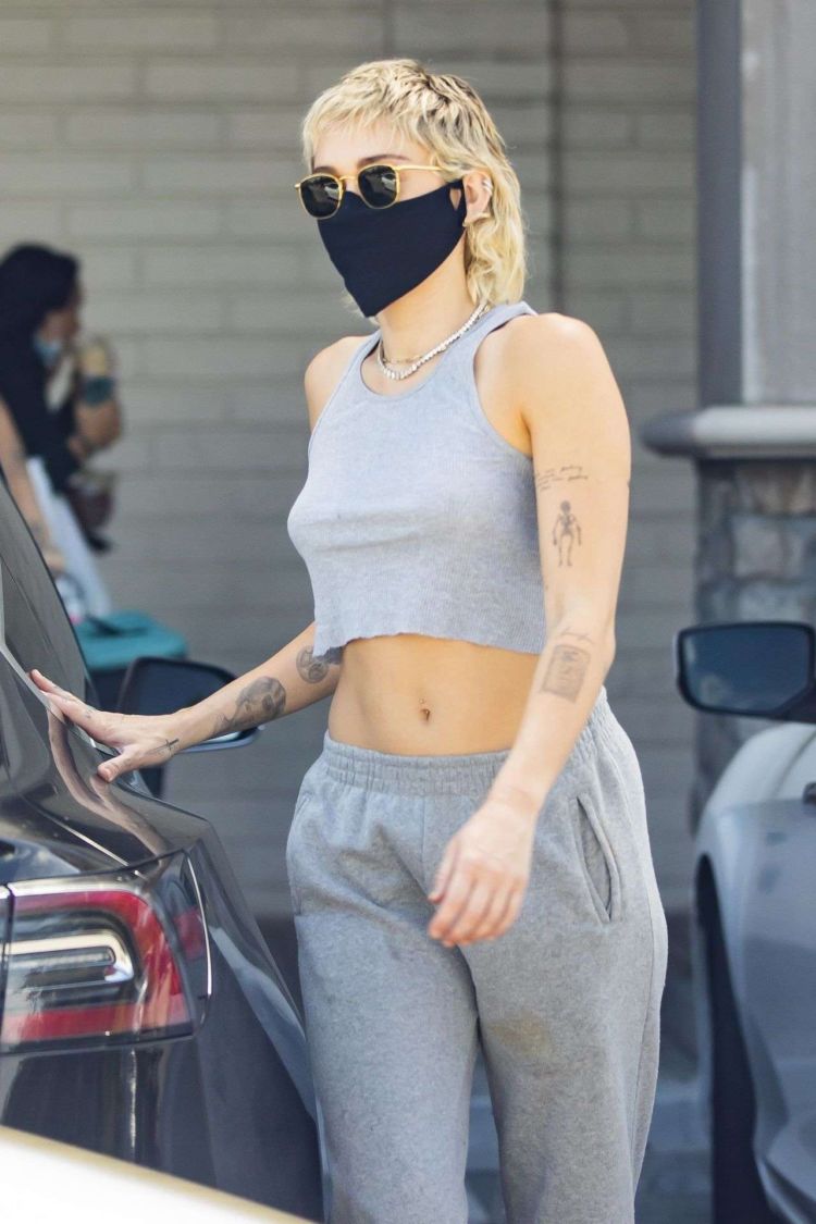 Miley Cyrus On A Shopping Trip With Cody Simpson