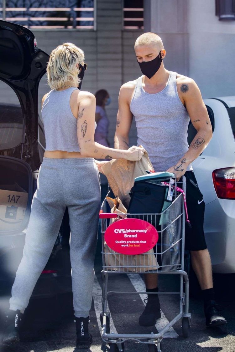 Miley Cyrus On A Shopping Trip With Cody Simpson