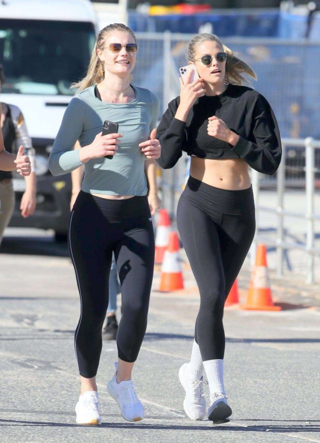 Natalie Jayne Roser Spotted Jogging At Bondi Beach In Sydney