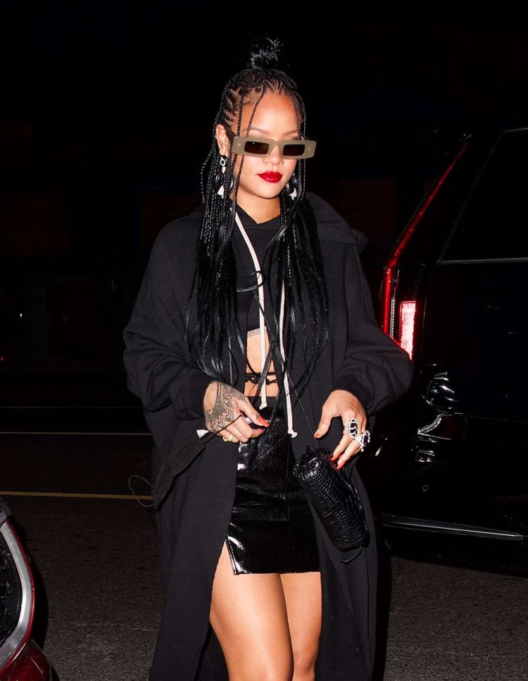 Rihanna Spotted In Black Outfit At Giorgio Baldi In Los Angeles