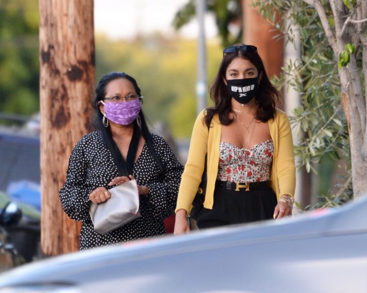 Vanessa Hudgens Spotted With Her Mom At Italian Eatery Trattoria Farfalla In Los Angeles