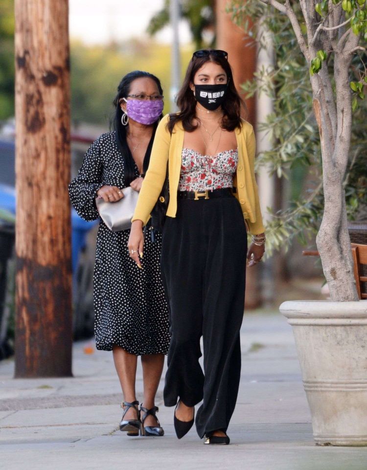 Vanessa Hudgens Spotted With Her Mom At Italian Eatery Trattoria Farfalla In Los Angeles