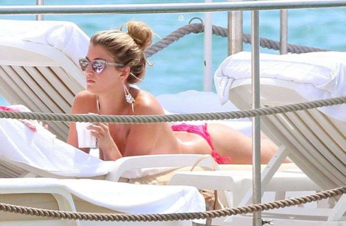 Amy Willerton Spotted Sunbathing On A Yacht In Cannes