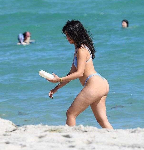 Camila Cabello Enjoying In Bikini On The Beach In Miami