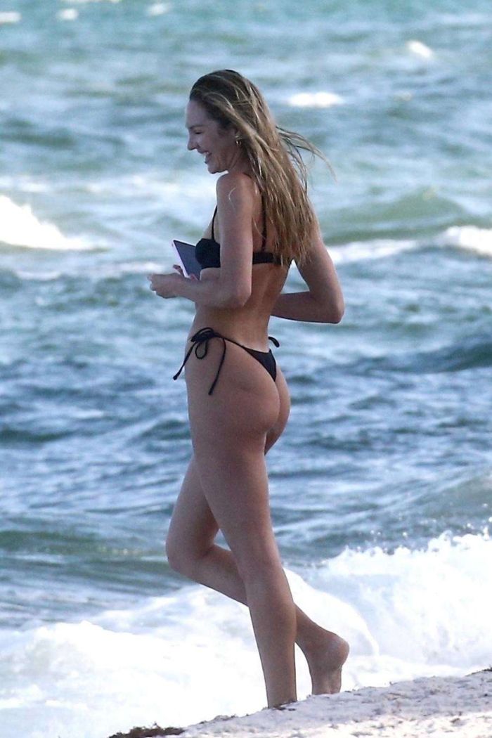 Candice Swanepoel Vacationing In Bikini On The Beach In Miami