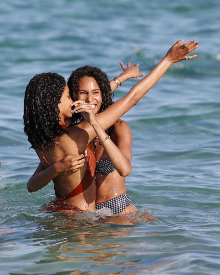 Cindy Bruna Vacationing In Bikini With Her Sister At Verde Beach