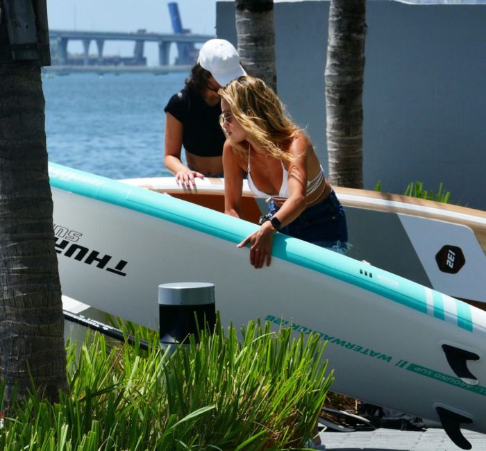 Cindy Prado And Lauren Goodman Paddleboarding In Miami