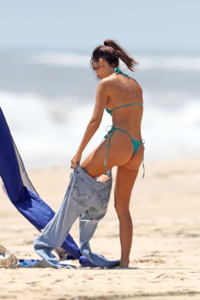 Emily Ratajkowski Loves To Ride A Bicycle To The Beach