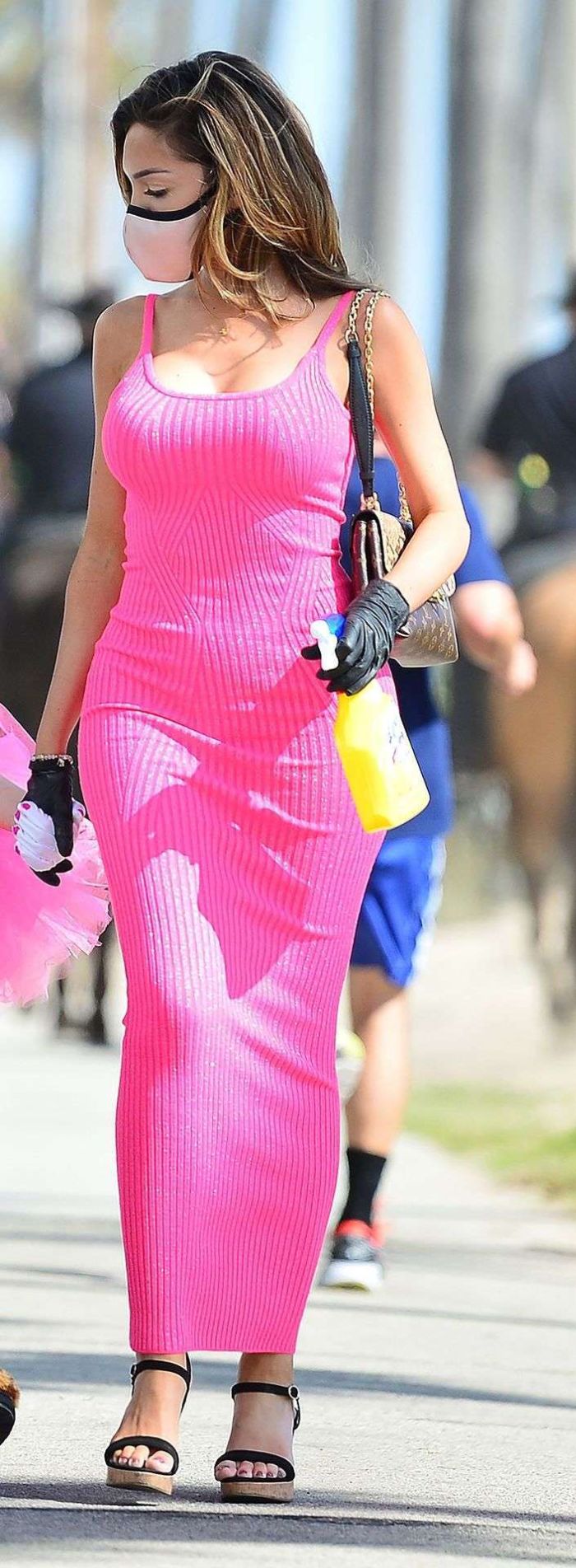 Farrah Abraham Out In A Pink Maxi Dress In Los Angeles