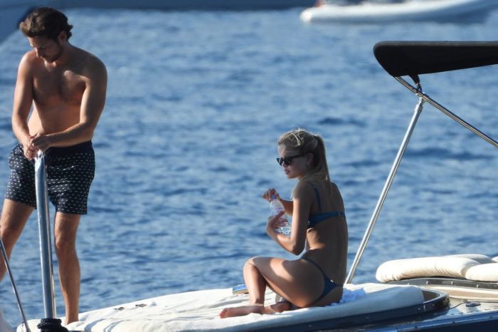 Frida Aasen And Boyfriend Tommy Chiabra On A Yacht In South Of France