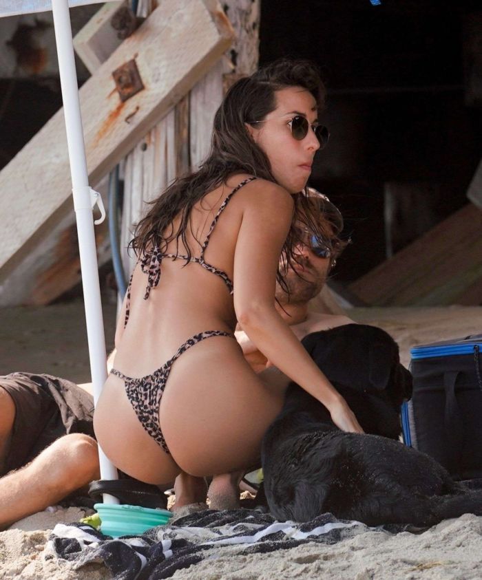Ines De Ramon Relaxing In A Bikini At Beach In Malibu