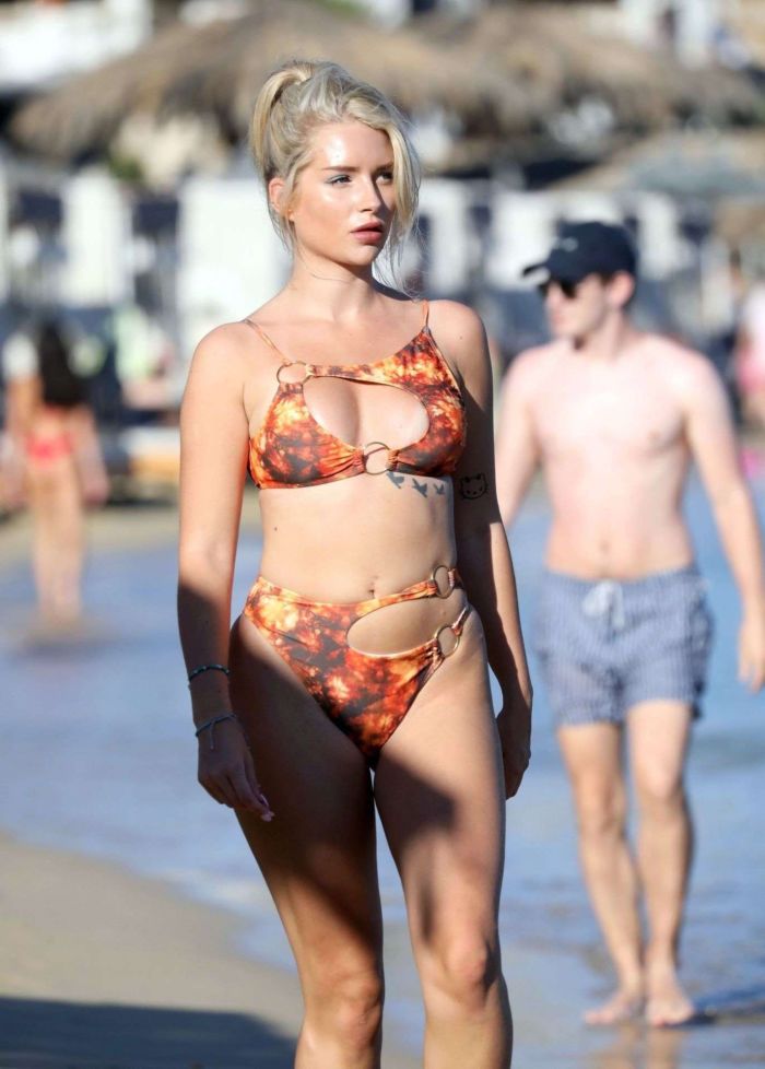 Lottie Moss Looks Sensational In PrettyLittleThing Bikini In Mykonos