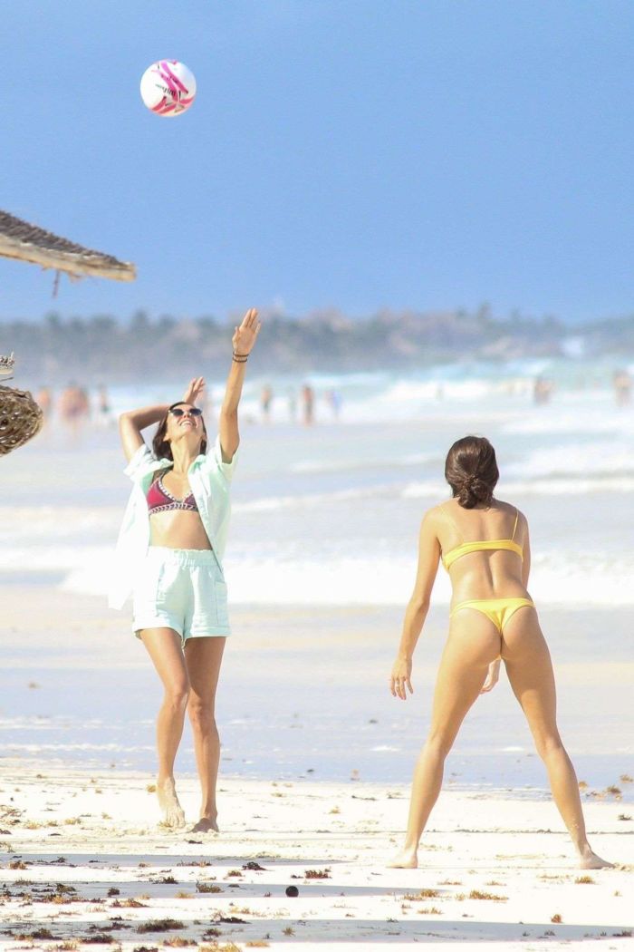 Nina Dobrev And Shaun White Vacationing At The Beach In Tulum
