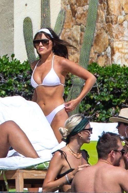 Olivia Culpo In A White Bikini At The Pool In Cabo San Lucas