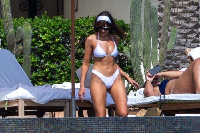 Olivia Culpo In A White Bikini At The Pool In Cabo San Lucas