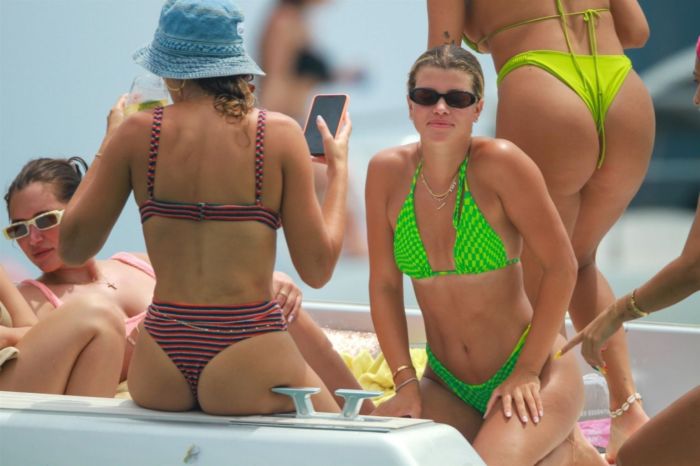 Sofia Richie Celebrating 22nd Birthday With Epic Girls Getaway In Cabo