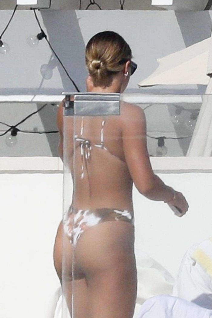Sofia Richie Candids In Bikini At A Pool In Malibu