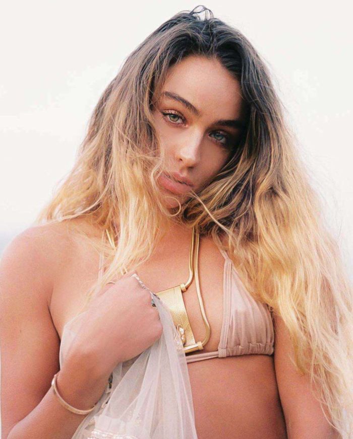 Sommer Ray's Sensational Bikini Photoshoot At The Seashore