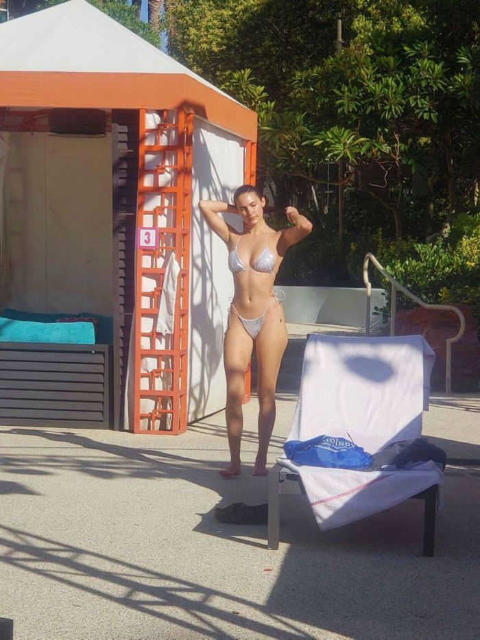 Tao Wickrath In A Silver Bikini At The Swimming Pool
