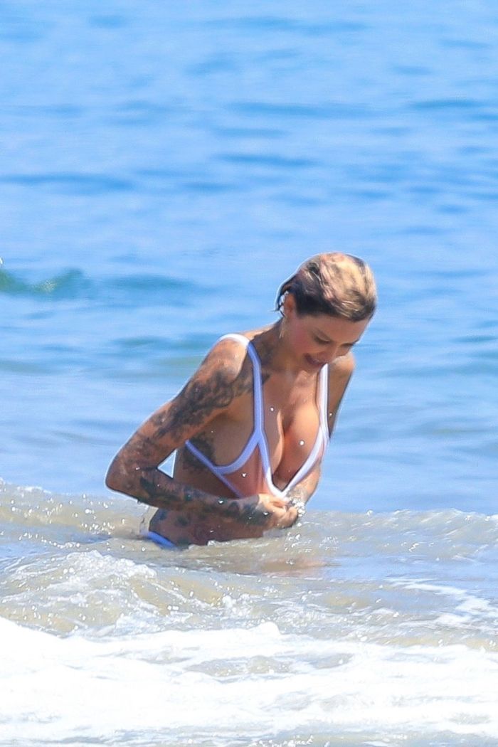 Tina Louise In Bikini At The Beach In Malibu