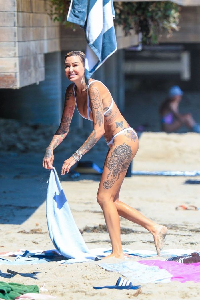 Tina Louise In Bikini At The Beach In Malibu